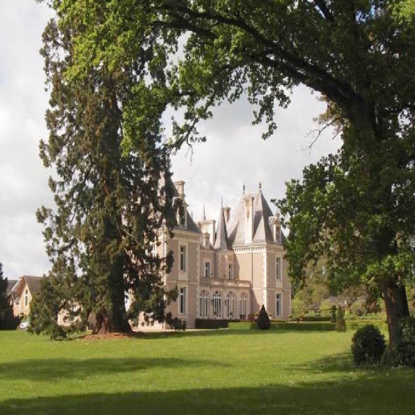 Offres de vente Propriete Parthenay 79200
